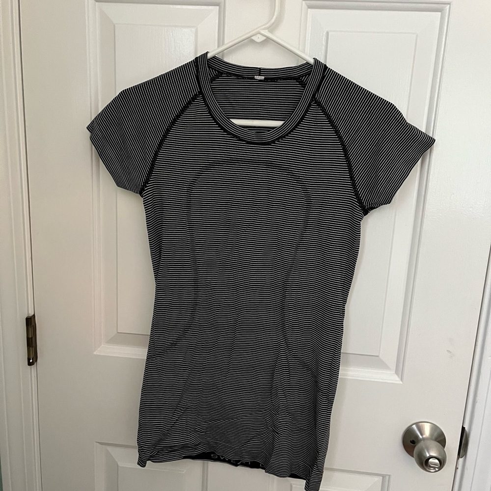 Size 4 Short sleeve swiftly